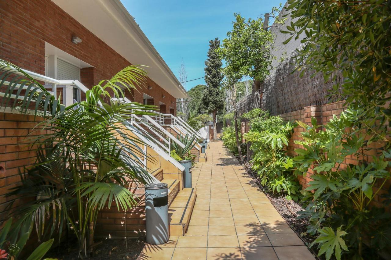 Rambla de Marisol Apartments Castelldefels Exterior foto