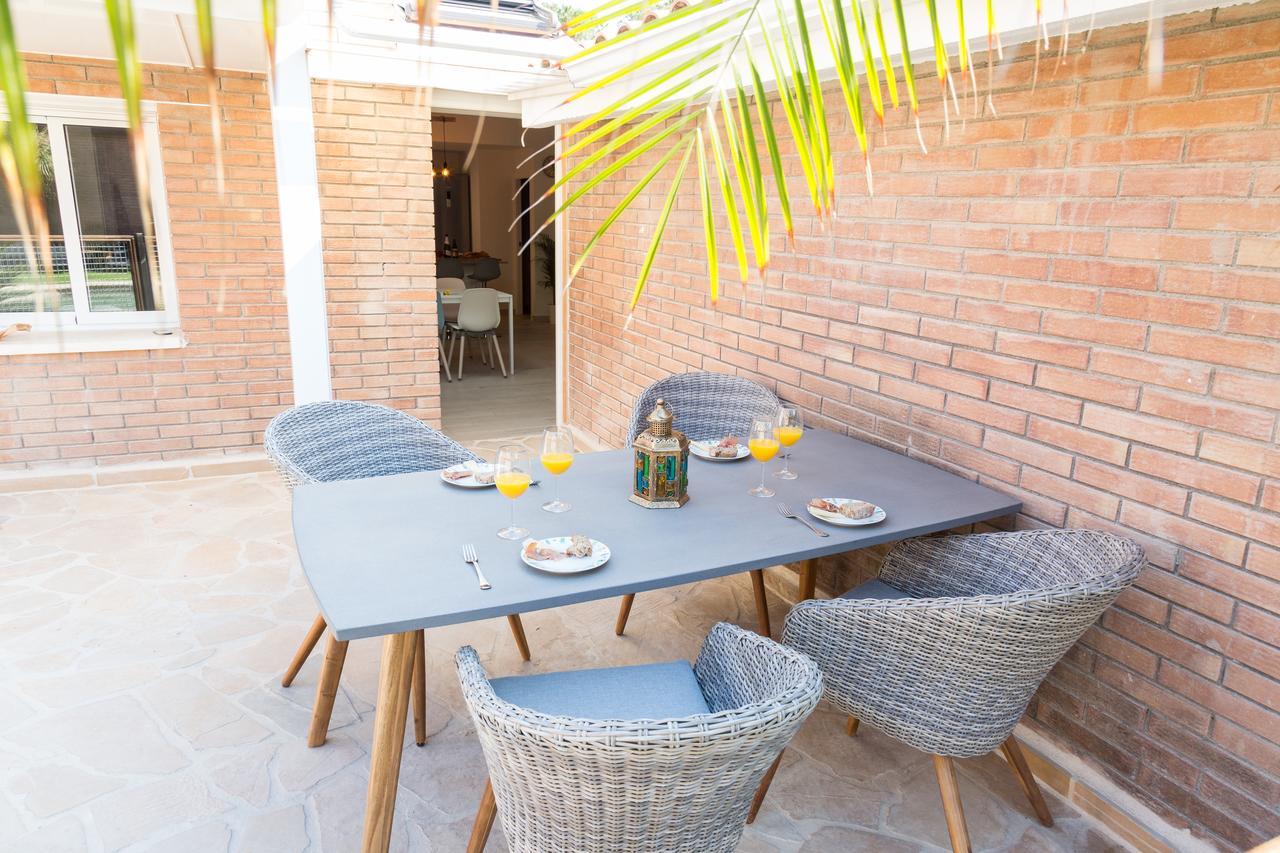 Rambla de Marisol Apartments Castelldefels Exterior foto